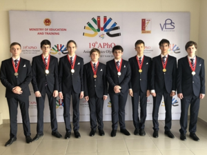 Российские школьники выиграли международную олимпиаду по физике